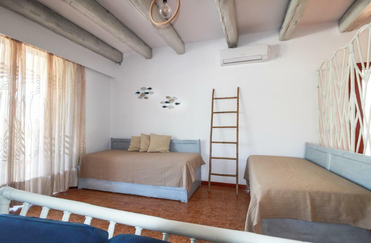 Blue Era Apartments Batsi  Luaran gambar